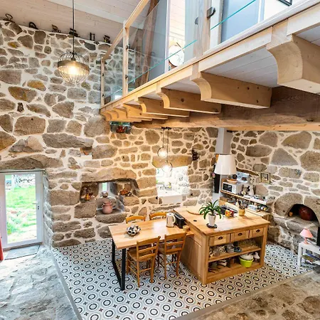 Castel Cailloux *